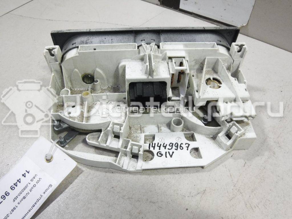 Фото Блок управления отопителем  1J0820045F для Volkswagen Bora / Lupo 6X1, 6E1 / Golf / Passat / Polo {forloop.counter}}