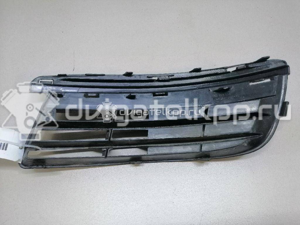 Фото Решетка в бампер правая  1K0853666F9B9 для Volkswagen Jetta / Golf {forloop.counter}}