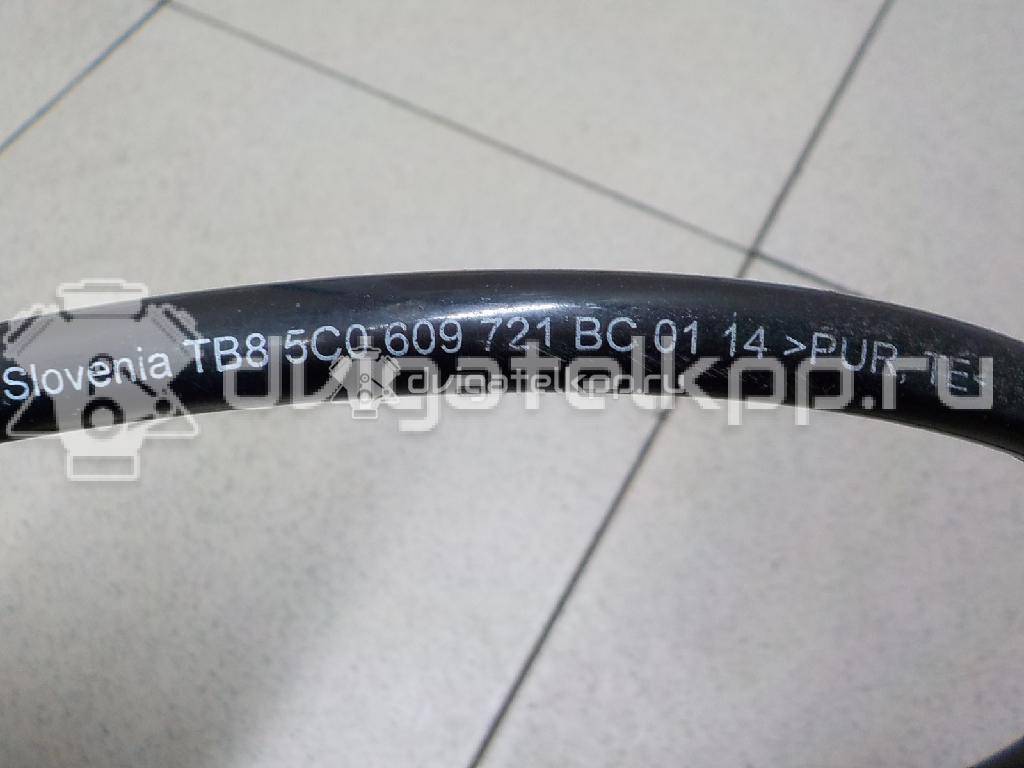 Фото Трос стояночного тормоза  5C0609721BC для Volkswagen Jetta {forloop.counter}}