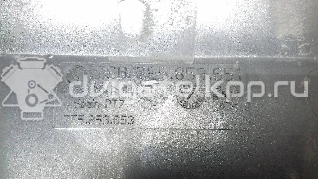 Фото Решетка радиатора  7E5853651NPU для Volkswagen Transporter {forloop.counter}}