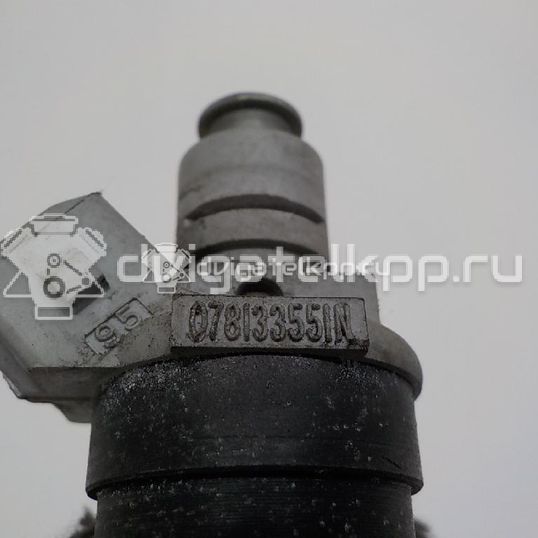 Фото Форсунка инжекторная электрическая  078133551N для Volkswagen Passat