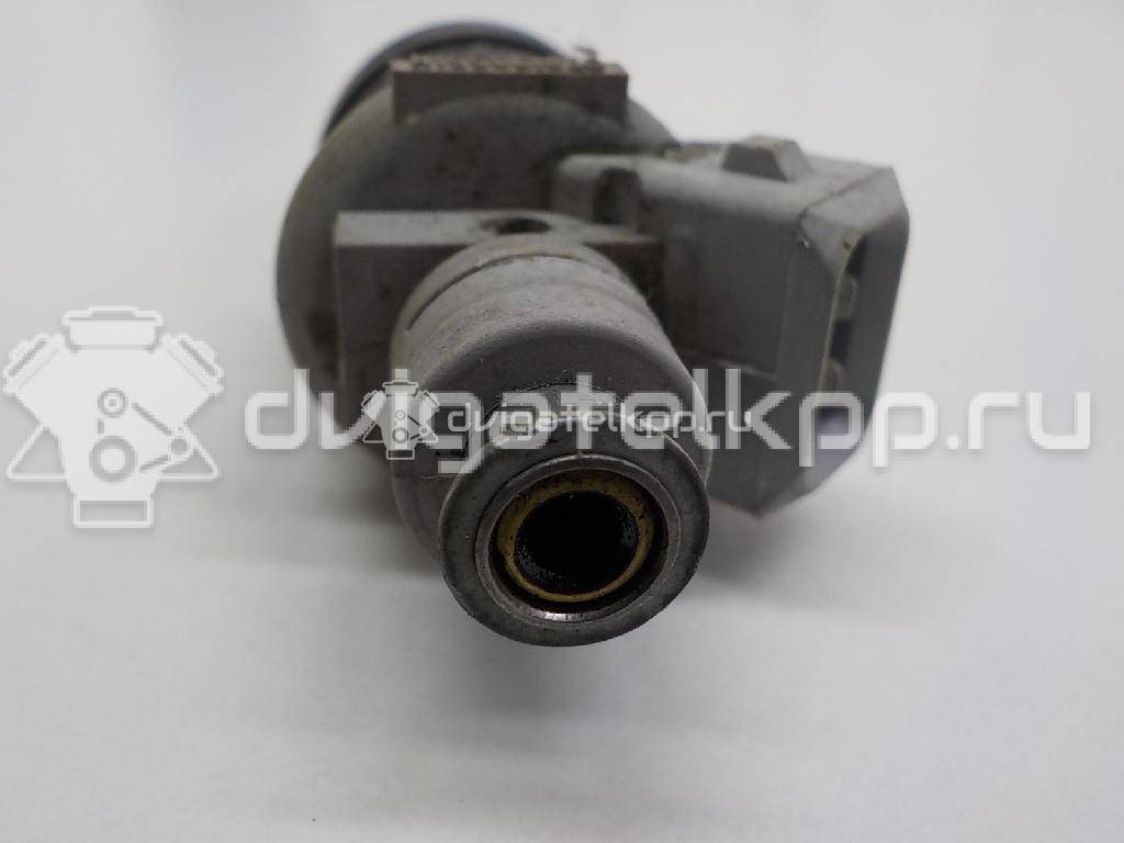 Фото Форсунка инжекторная электрическая  078133551N для Volkswagen Passat {forloop.counter}}