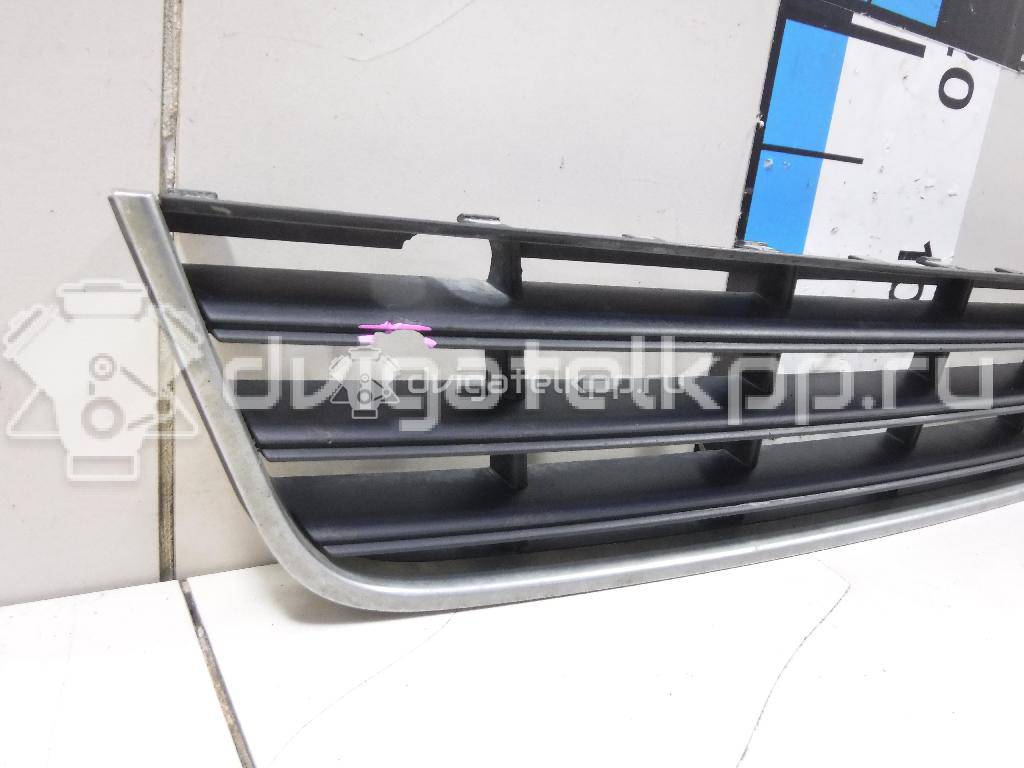 Фото Решетка в бампер центральная  3C0853671C для Volkswagen Passat {forloop.counter}}