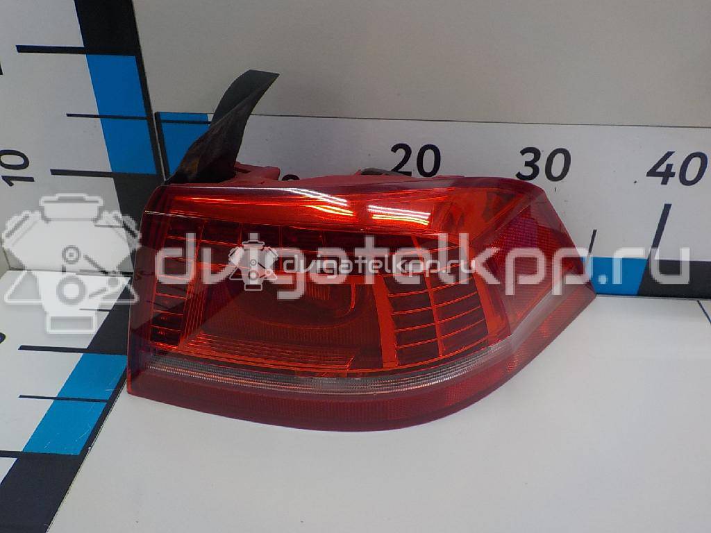 Фото Фонарь задний наружный правый  3AE945208B для Volkswagen Passat {forloop.counter}}