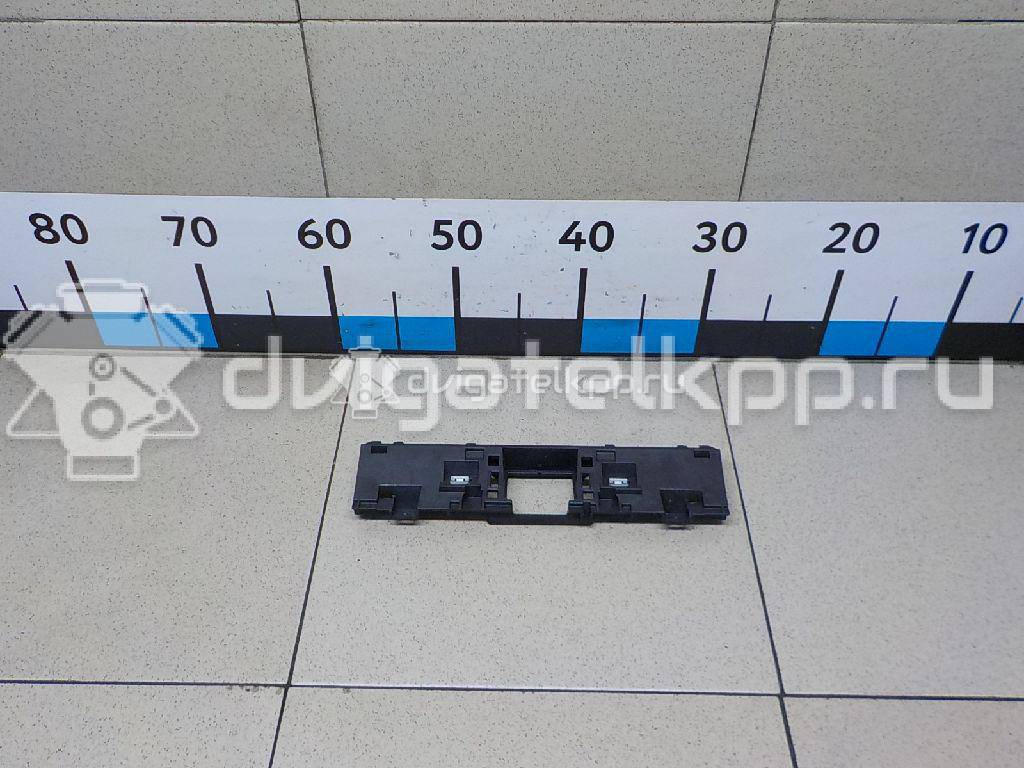 Фото Кронштейн (сопут. товар)  3AA857318C для vw Passat CC {forloop.counter}}
