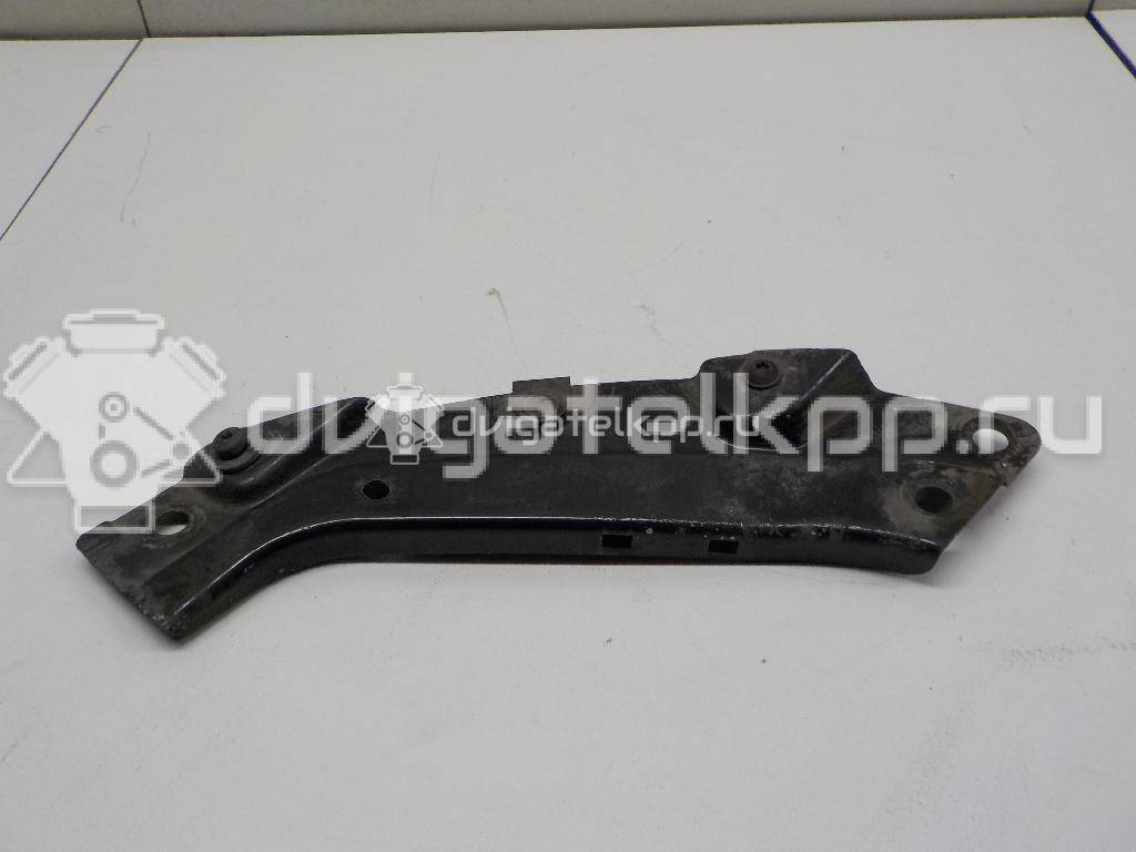 Фото Кронштейн фар левый  6R0805931A для Volkswagen Polo / Jetta {forloop.counter}}