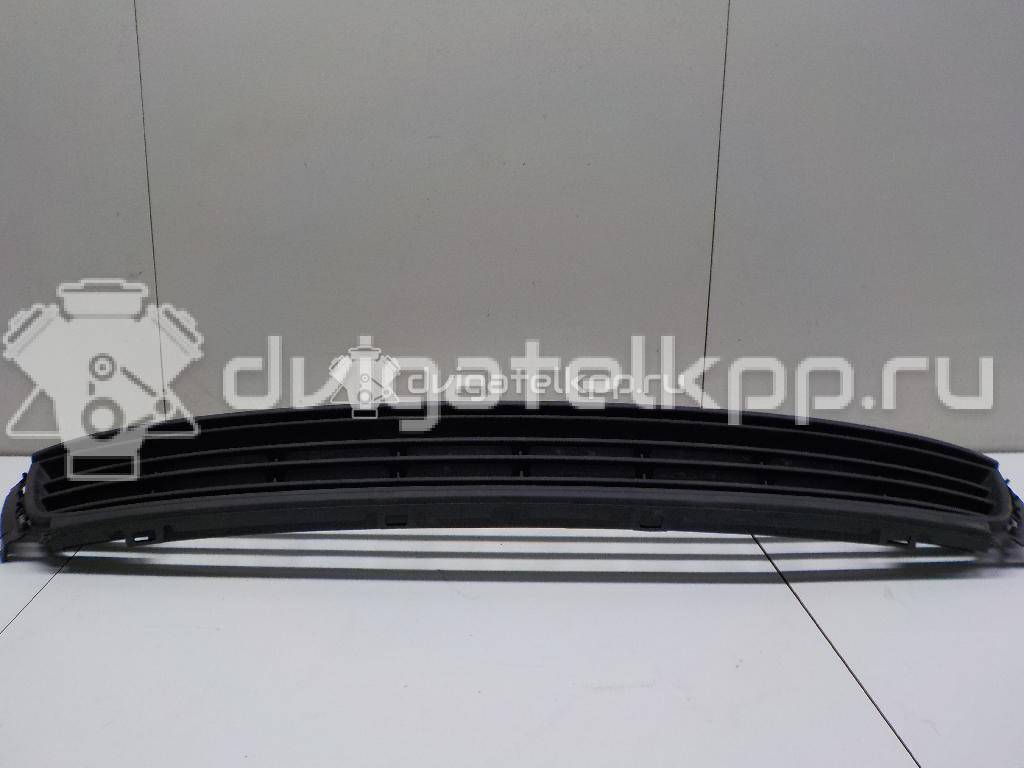 Фото Решетка в бампер центральная  6RU853677 для Volkswagen Polo / Jetta {forloop.counter}}