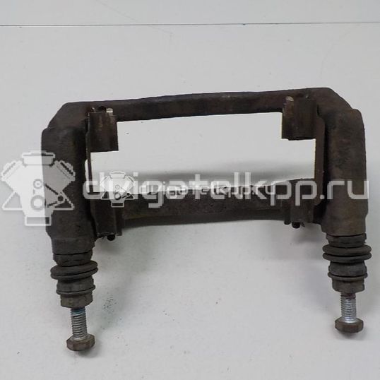 Фото Скоба суппорта переднего  5586062J10 для Suzuki Splash Ex / Sx4 / Swift