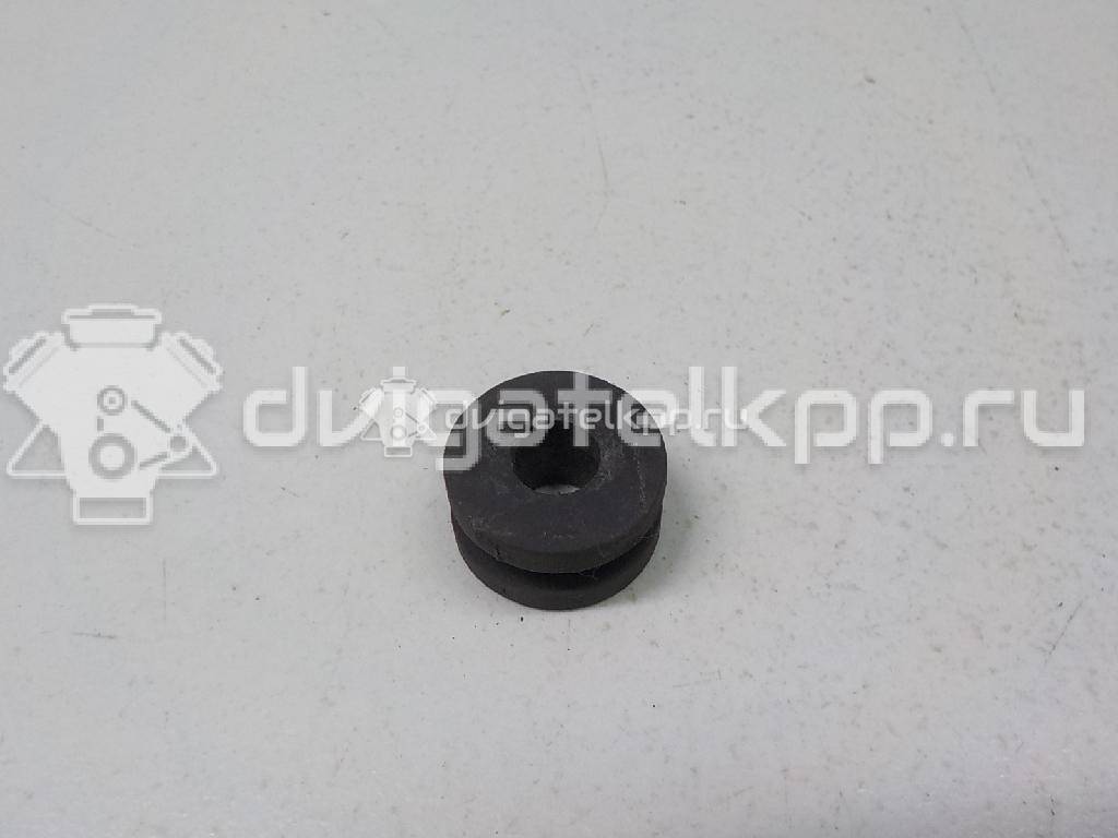 Фото Втулка (кузов внутри)  1381383000 для suzuki Swift {forloop.counter}}