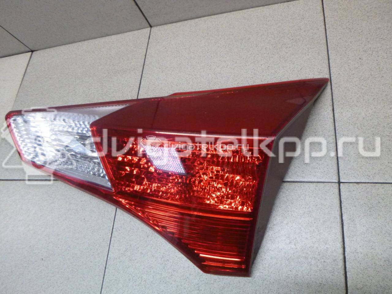 Фото Фонарь задний внутренний правый  8158142050 для Toyota Rav 4 {forloop.counter}}