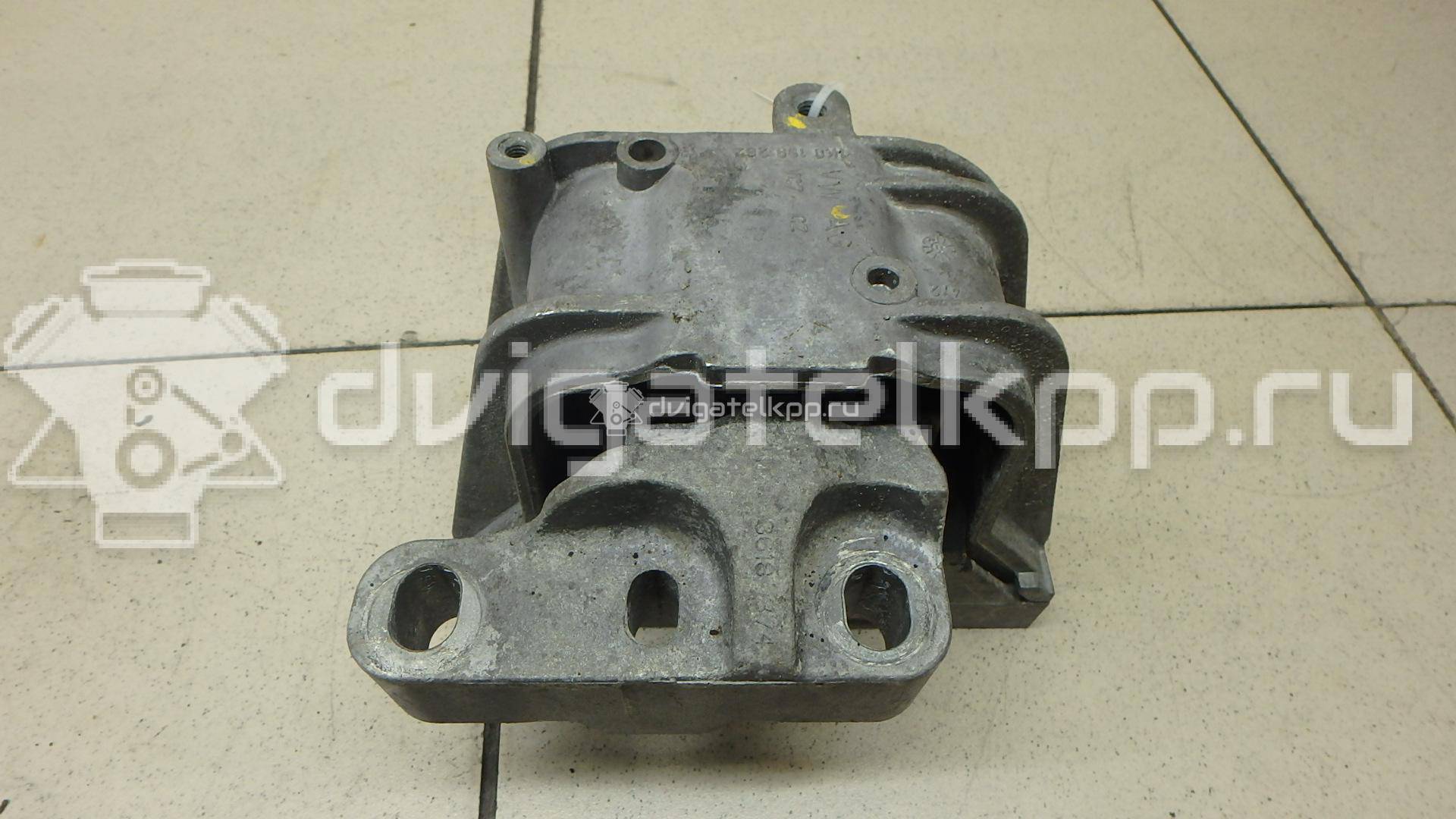 Фото Опора двигателя правая  1K0199262CG для Audi A3 {forloop.counter}}