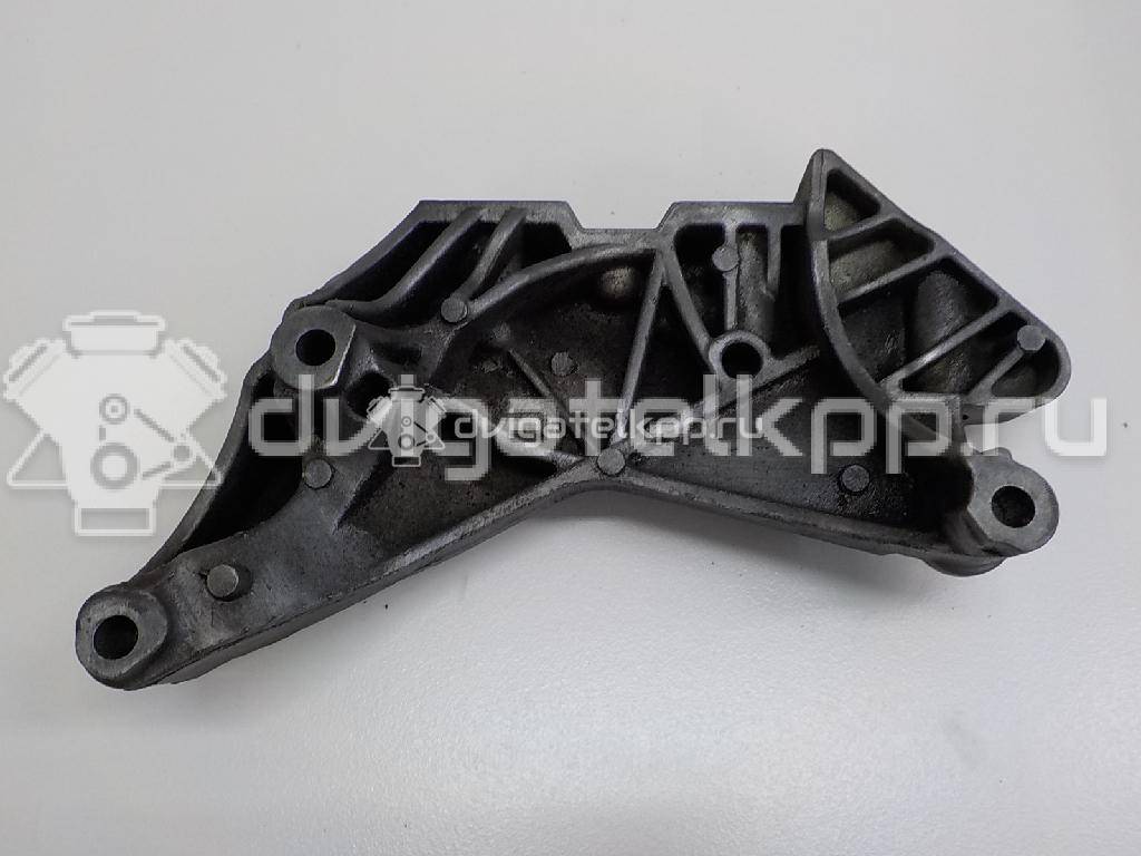Фото Кронштейн двигателя правый  06J199207P для seat Altea {forloop.counter}}
