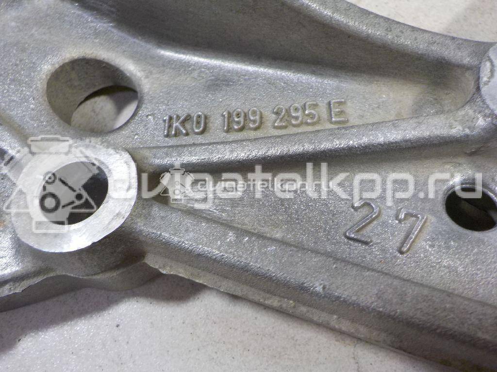 Фото Кронштейн переднего рычага  1k0199295e для audi A3 [8P1] {forloop.counter}}