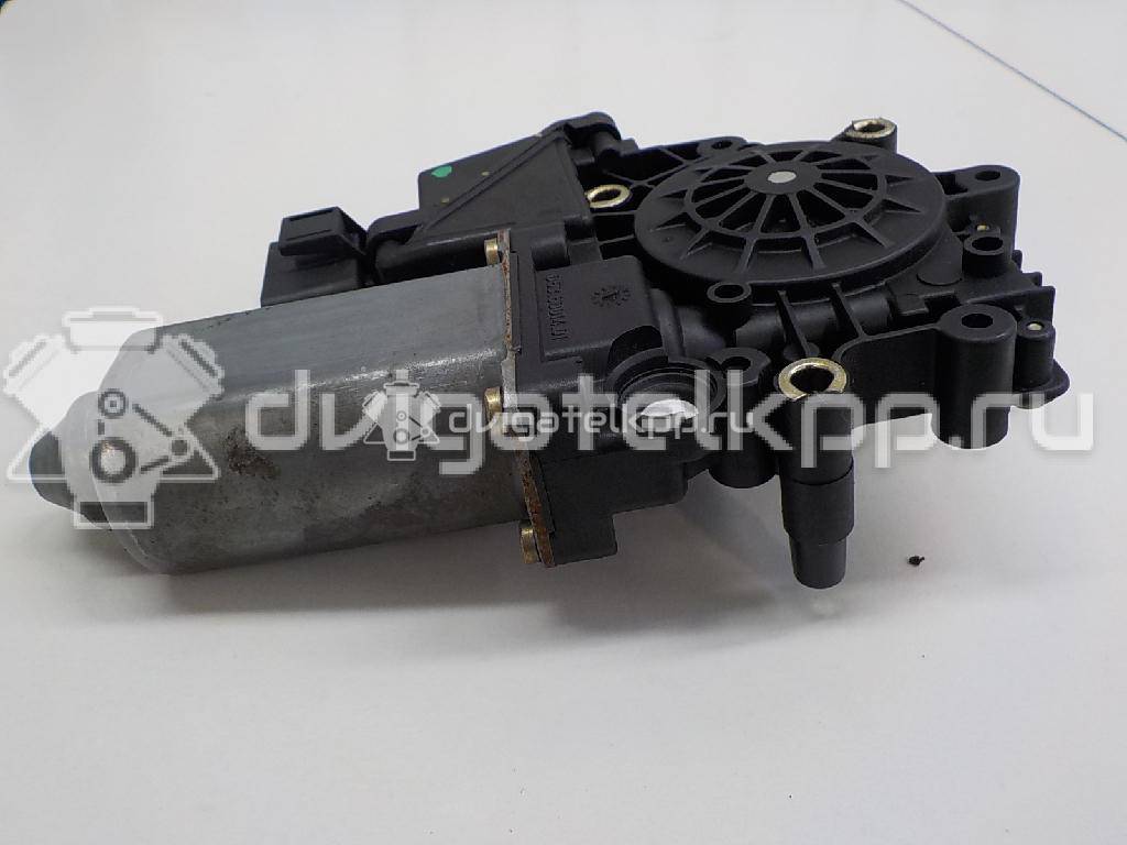 Фото Моторчик стеклоподъемника  8D0959802D для Audi A4 {forloop.counter}}