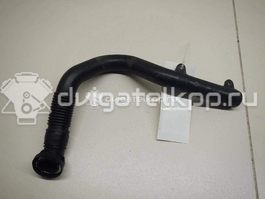 Фото Патрубок воздушного фильтра  06B129657C для Audi A4 / A6 {forloop.counter}}