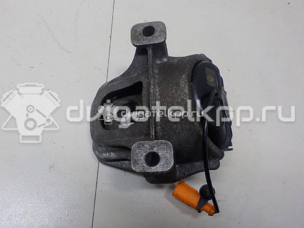 Фото Опора двигателя левая  8K0199381GQ для Audi Q5 / A5 / A4 / A6 {forloop.counter}}
