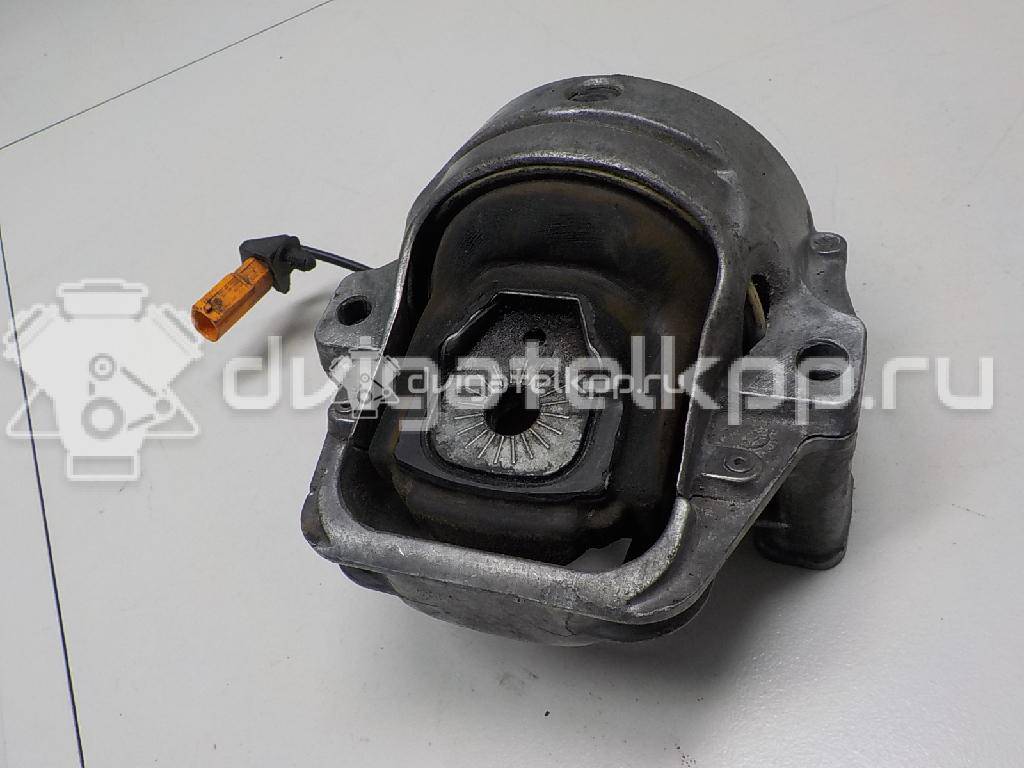 Фото Опора двигателя левая  8K0199381GQ для Audi Q5 / A5 / A4 / A6 {forloop.counter}}