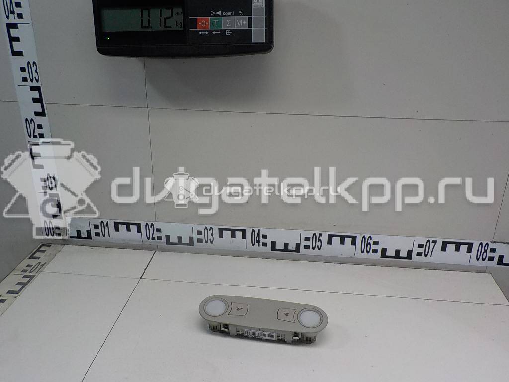 Фото Плафон салонный  8T0947111A13U для audi A4 [B8] {forloop.counter}}