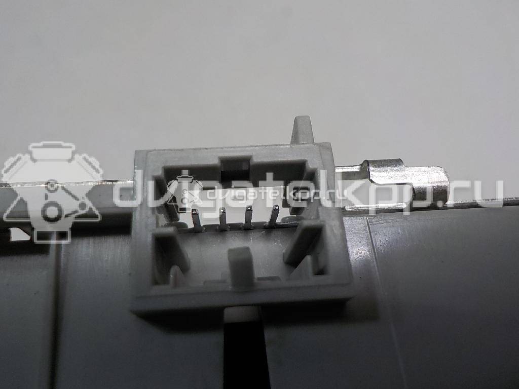 Фото Плафон салонный  8T0947111A13U для audi A4 [B8] {forloop.counter}}