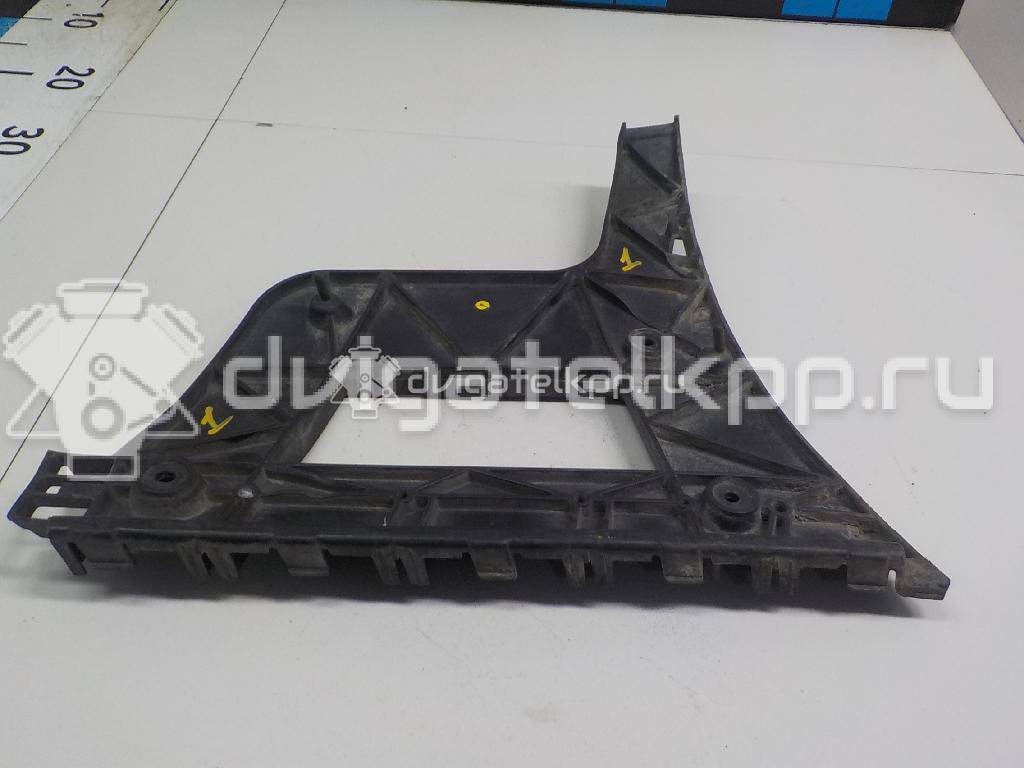 Фото Направляющая заднего бампера правая  8K5807454 для Audi A4 {forloop.counter}}