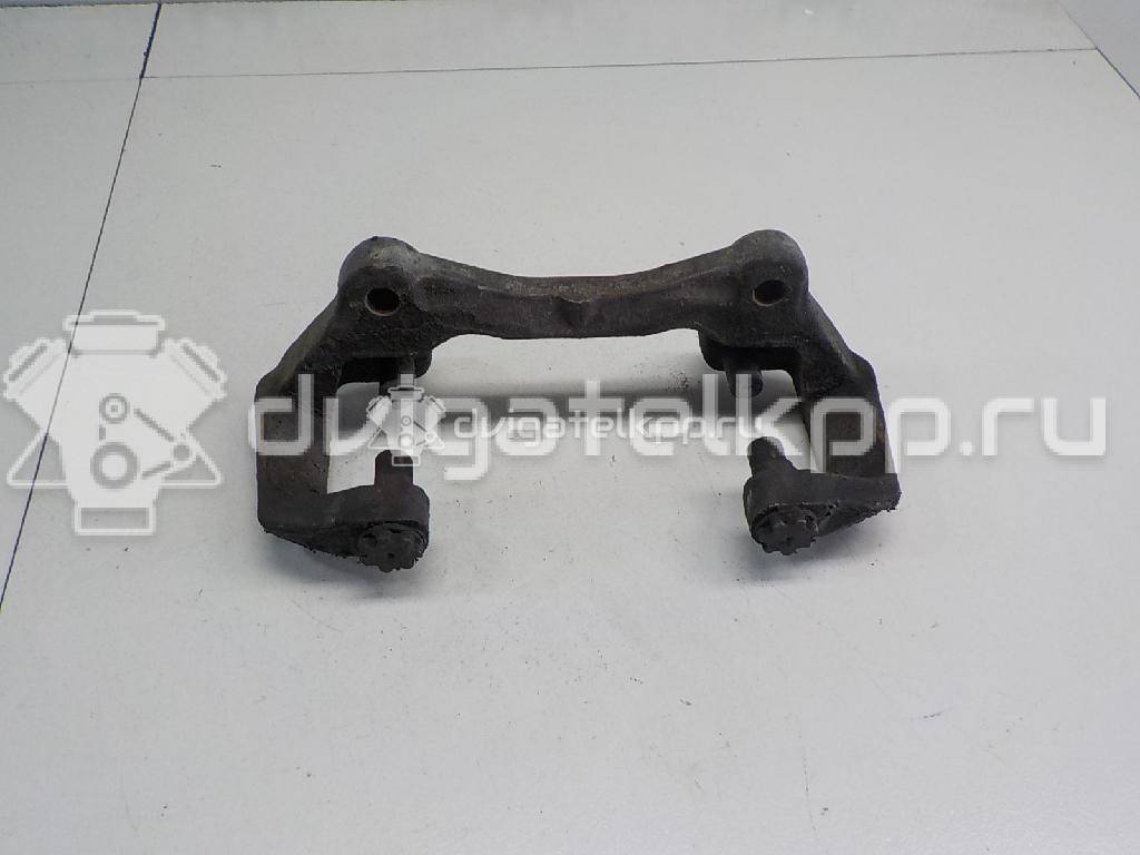 Фото Скоба суппорта переднего  8k0615125 для audi A4 [B8] {forloop.counter}}