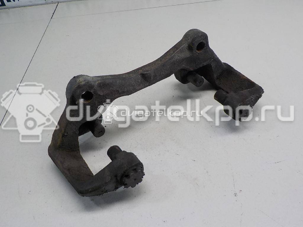 Фото Скоба суппорта переднего  8k0615125 для audi A4 [B8] {forloop.counter}}