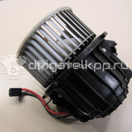 Фото Моторчик отопителя  8T1820021 для Audi A5 / A4 / Q5
