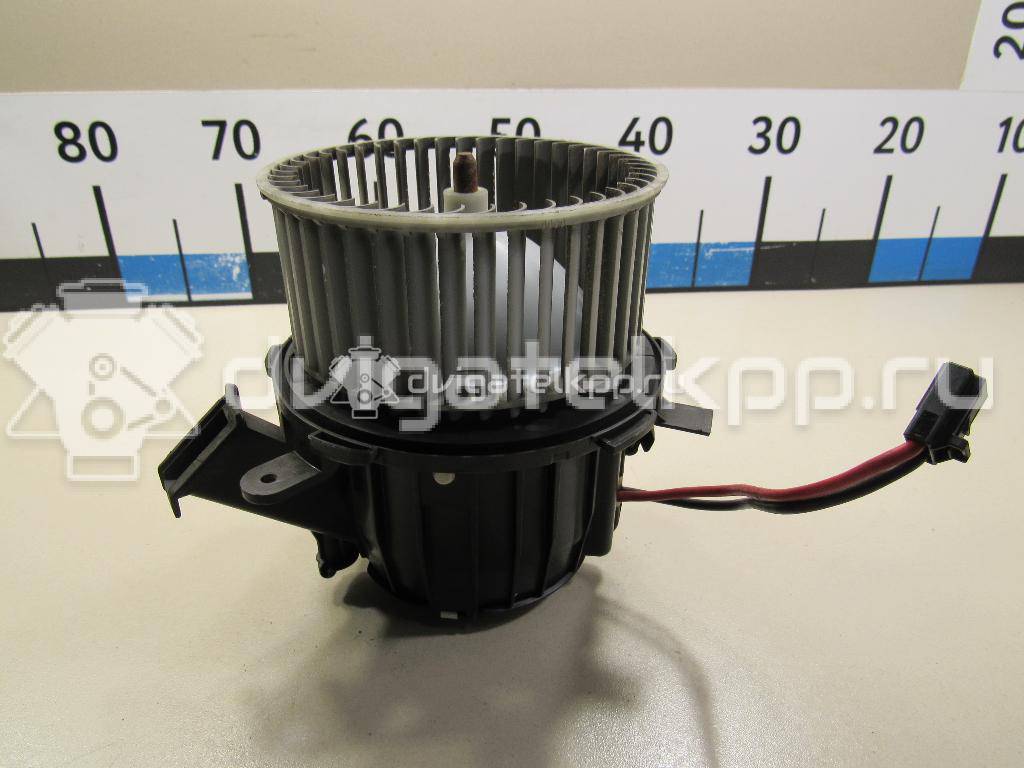 Фото Моторчик отопителя  8T1820021 для Audi A5 / A4 / Q5 {forloop.counter}}