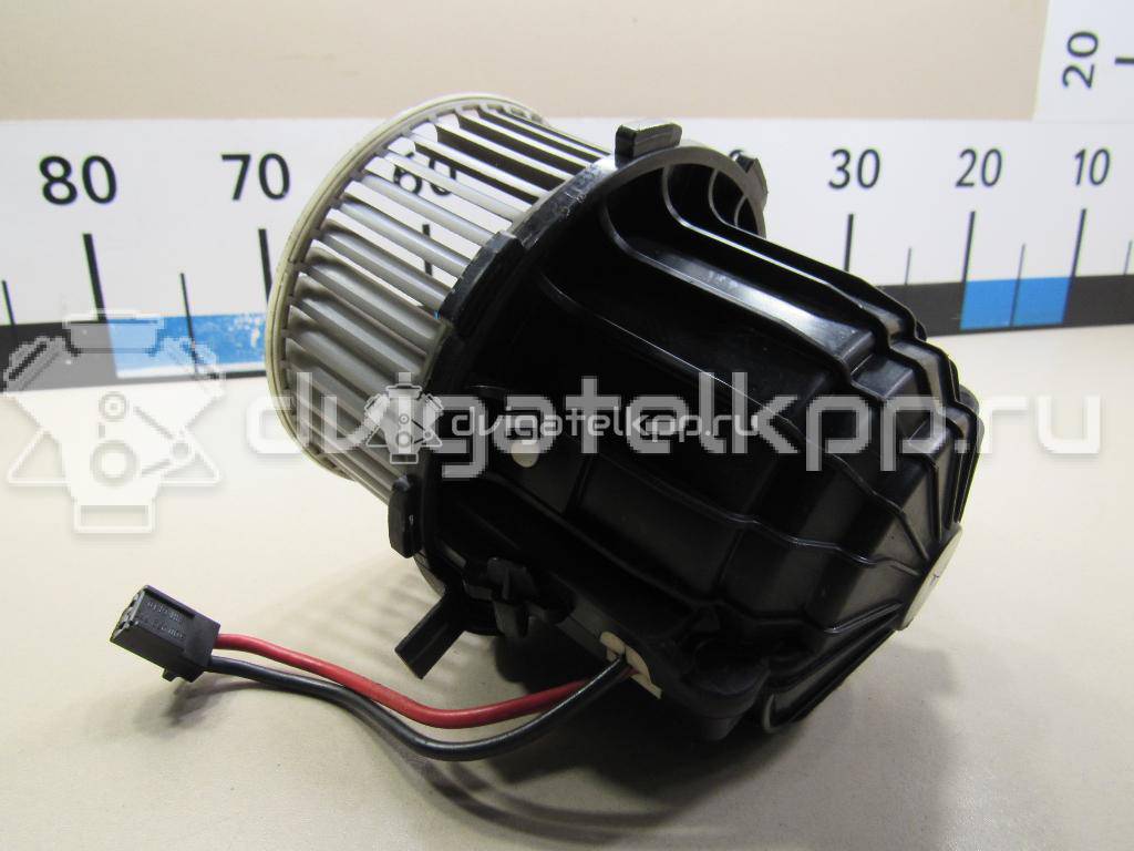 Фото Моторчик отопителя  8T1820021 для Audi A5 / A4 / Q5 {forloop.counter}}