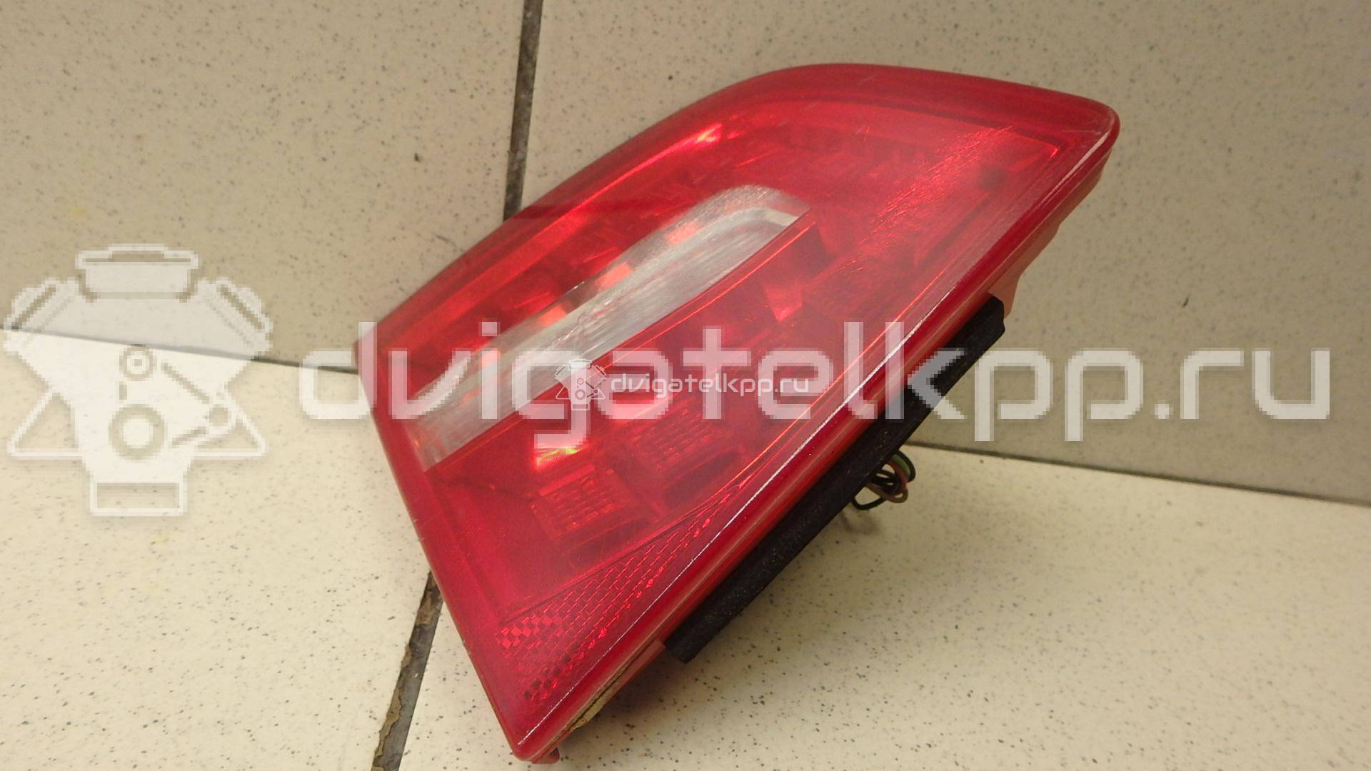 Фото Фонарь задний внутренний левый  4F5945093E для Audi A6 {forloop.counter}}