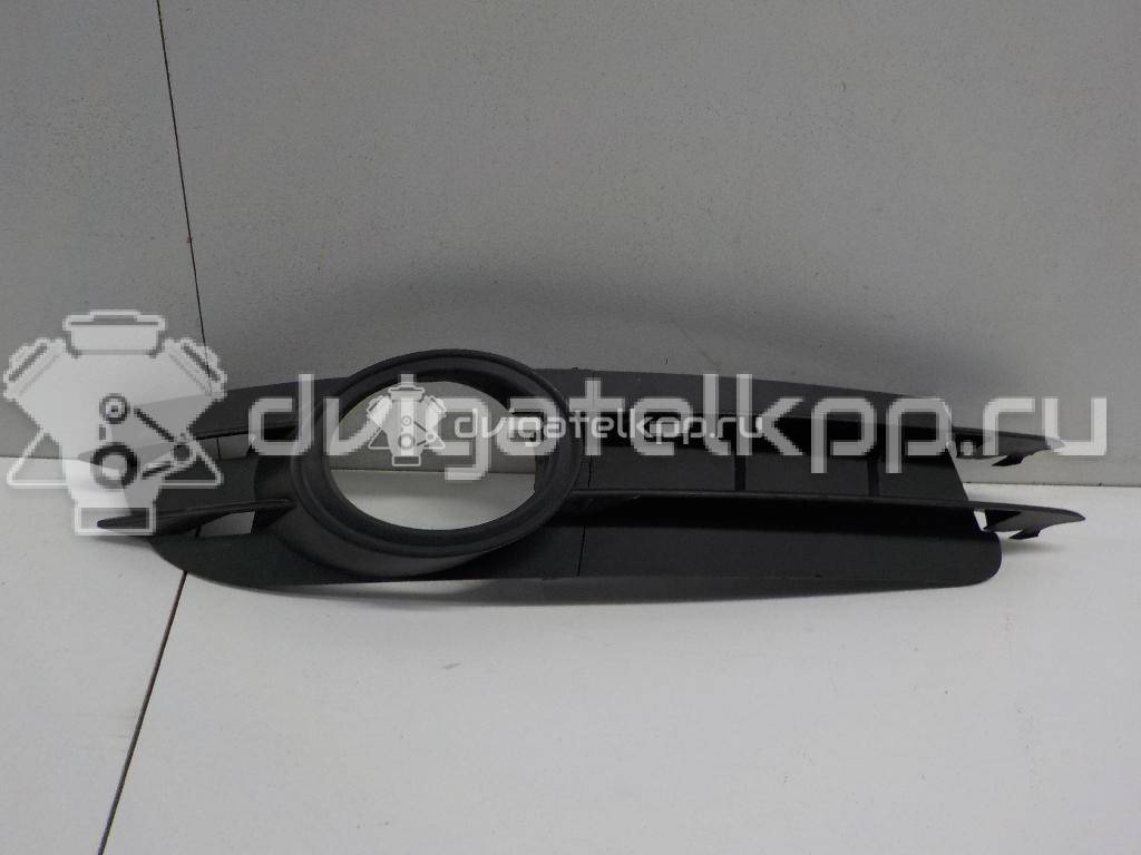 Фото Решетка в бампер правая  4F0807682A для Audi A6 {forloop.counter}}