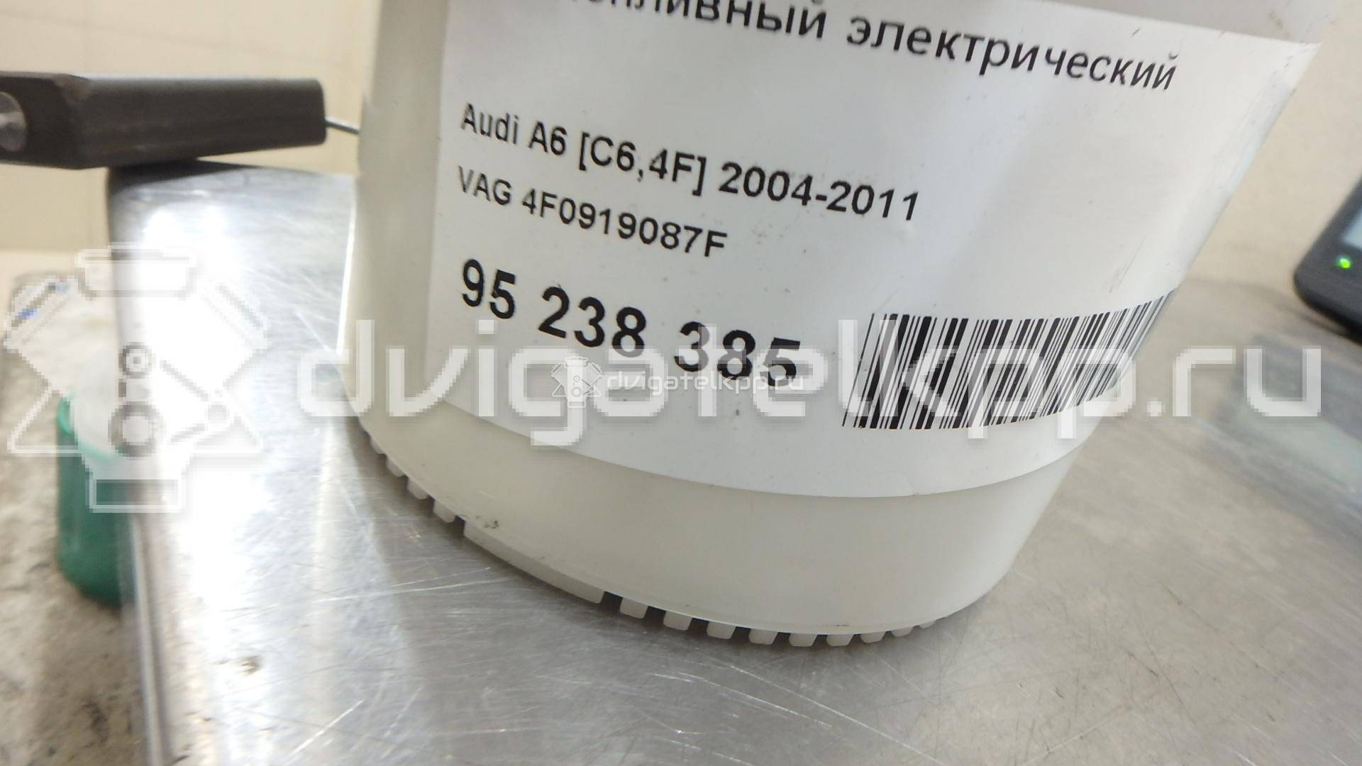 Фото Насос топливный электрический  4F0919087F для Audi A6 {forloop.counter}}