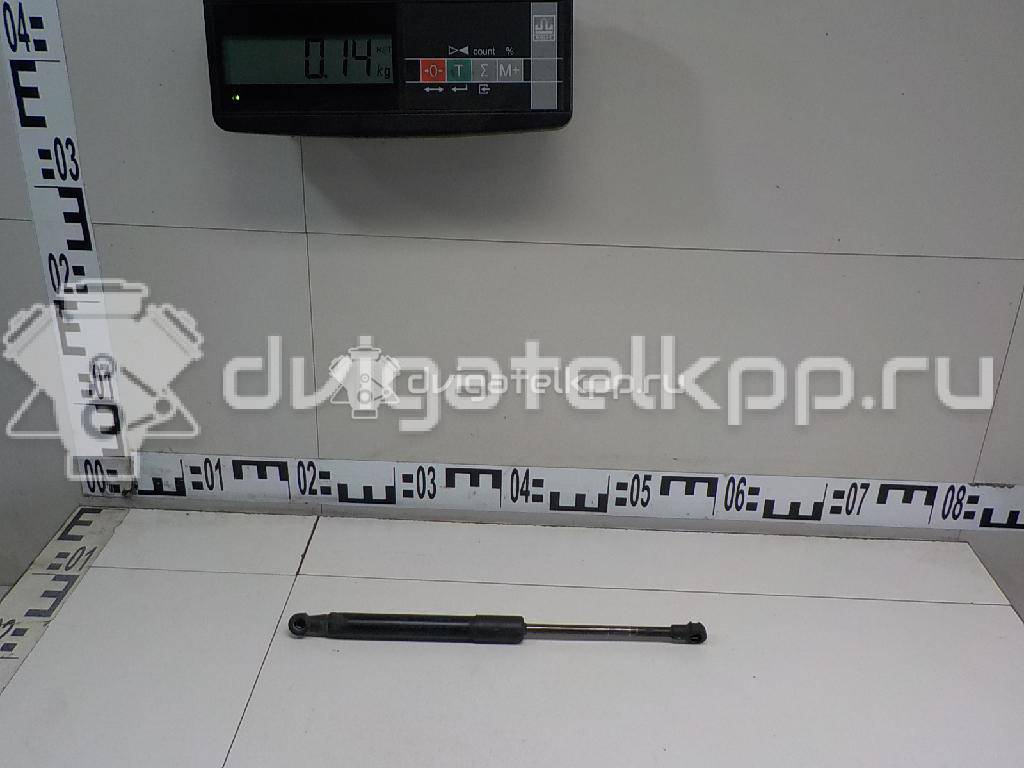 Фото Амортизатор капота  8r0823359a для Audi Q5 {forloop.counter}}