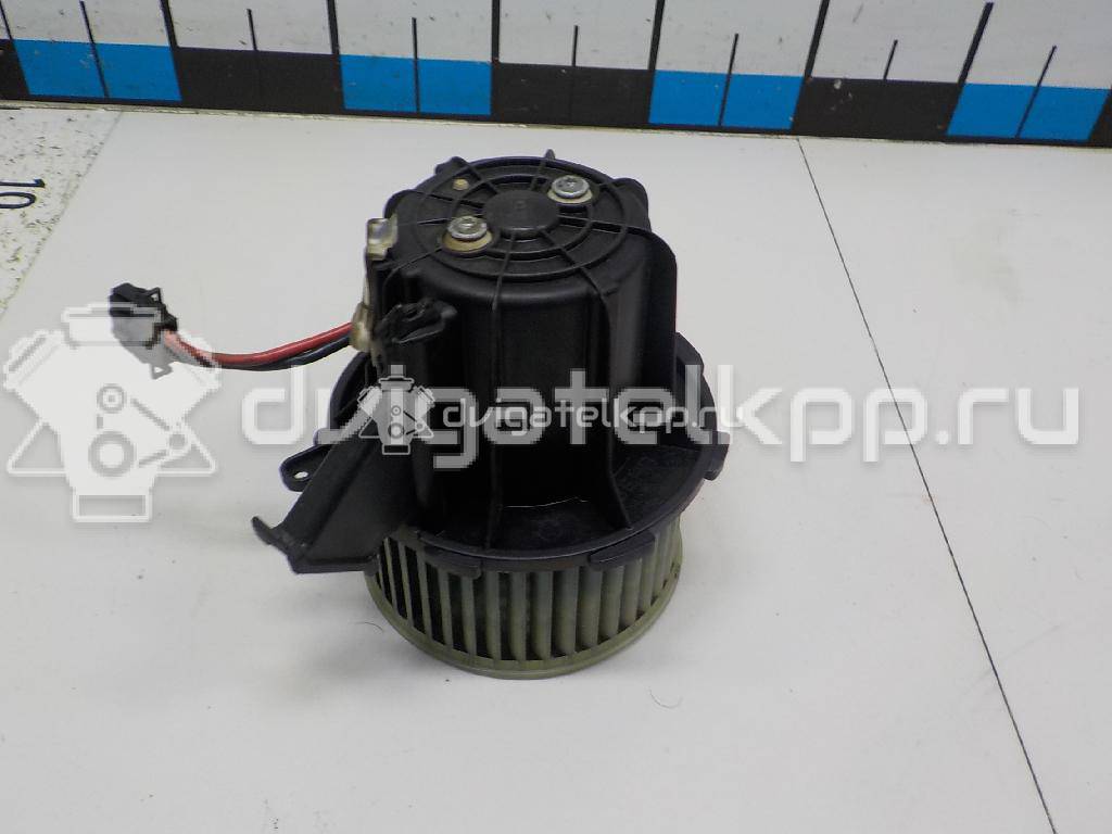 Фото Моторчик отопителя  8K1820021C для Audi A5 / A4 / Q5 {forloop.counter}}