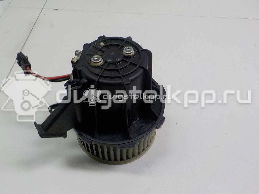Фото Моторчик отопителя  8K1820021C для Audi A5 / A4 / Q5 {forloop.counter}}