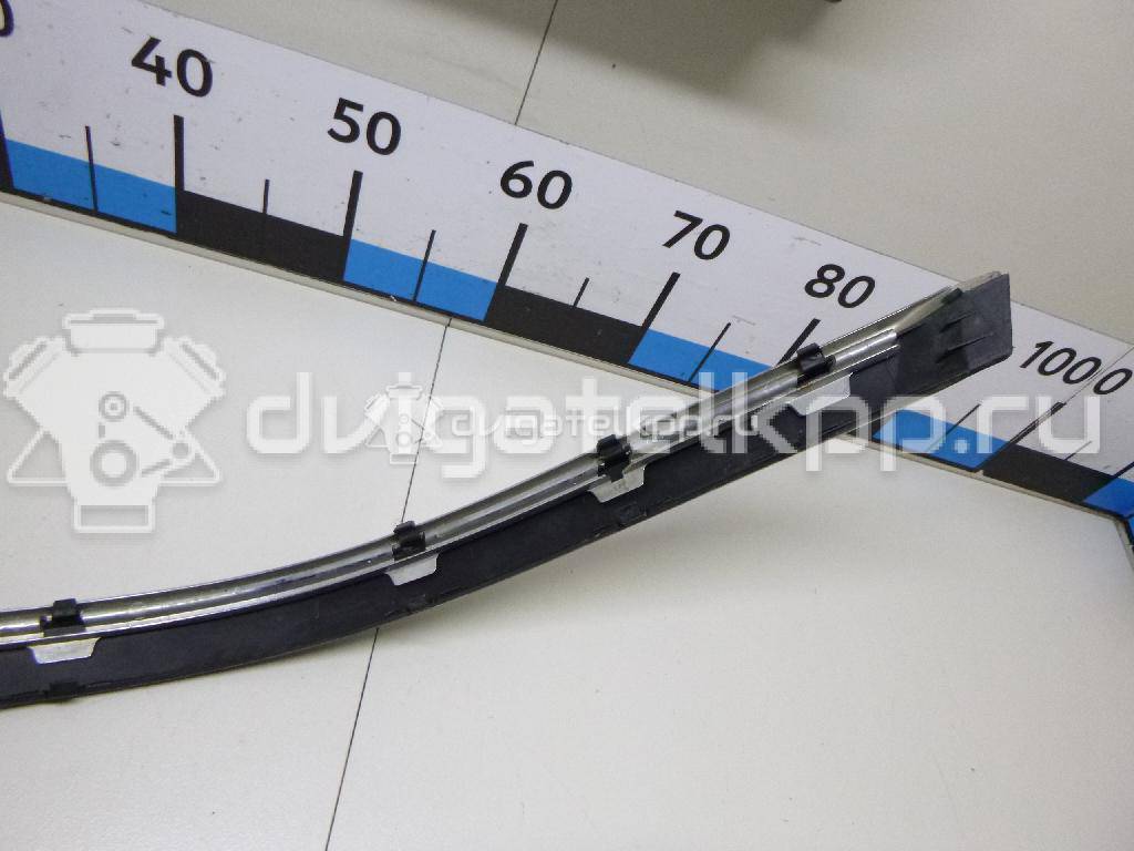 Фото Накладка переднего бампера правая  51118226562 для Bmw 5 {forloop.counter}}
