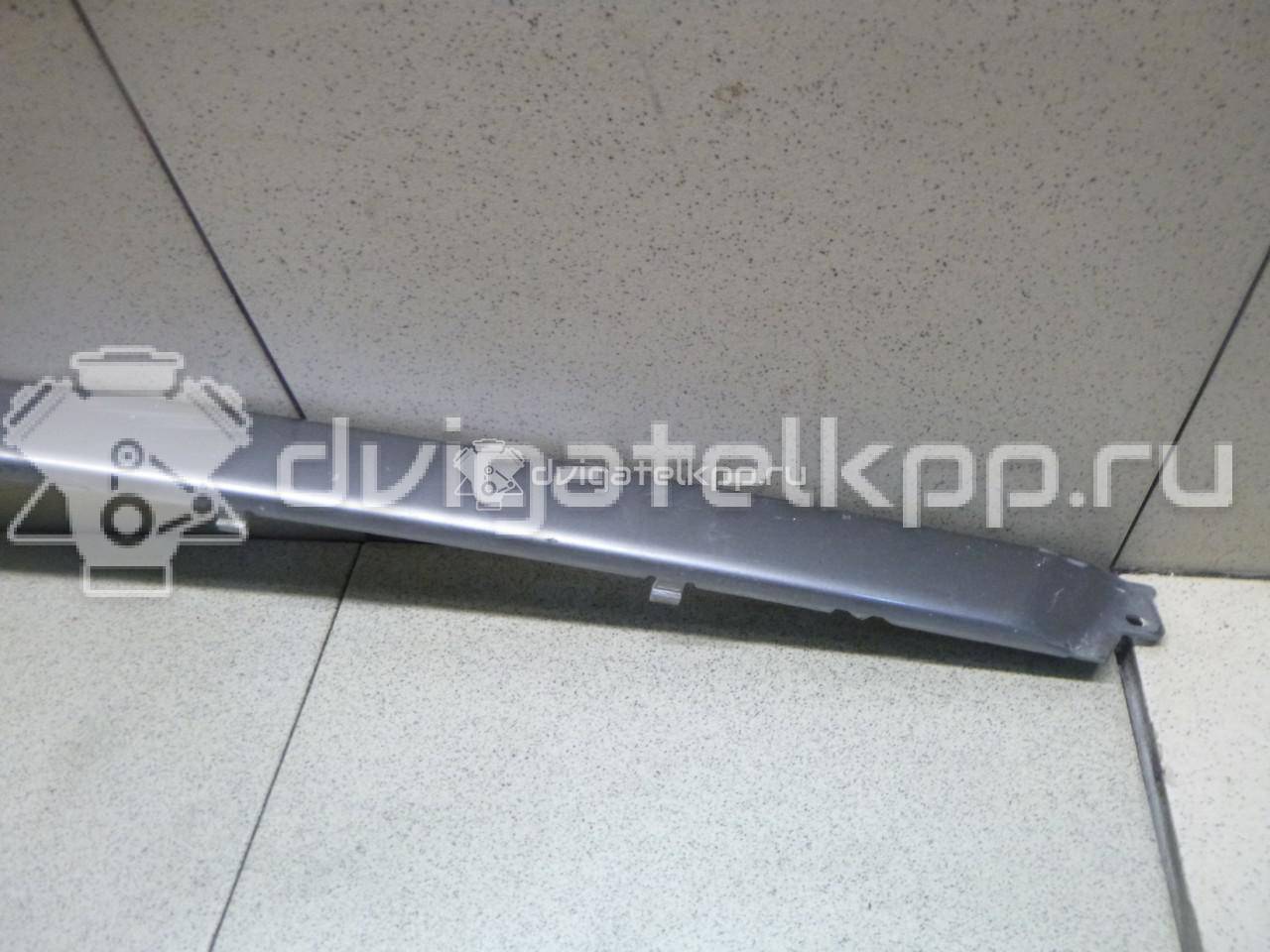 Фото Молдинг заднего бампера правый  51127005882 для Bmw 5 / 3 {forloop.counter}}