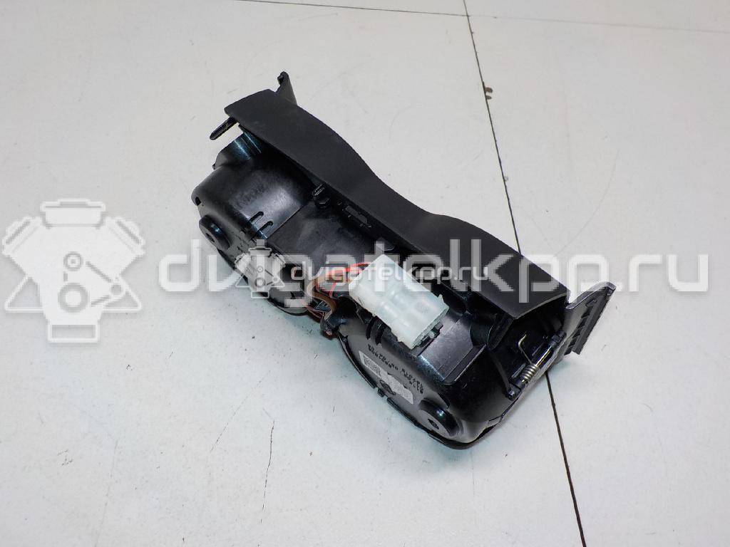 Фото Подстаканник  51166833813 для bmw 5-серия G30 {forloop.counter}}