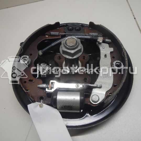 Фото Щит опорный задний  440208382R для vaz Lada Largus