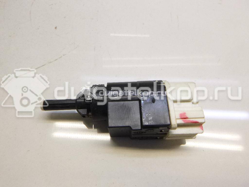 Фото Датчик включения стопсигнала  253206170R для vaz Lada Largus {forloop.counter}}