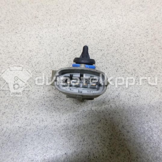 Фото Датчик давления топлива  1582665 для volvo C30