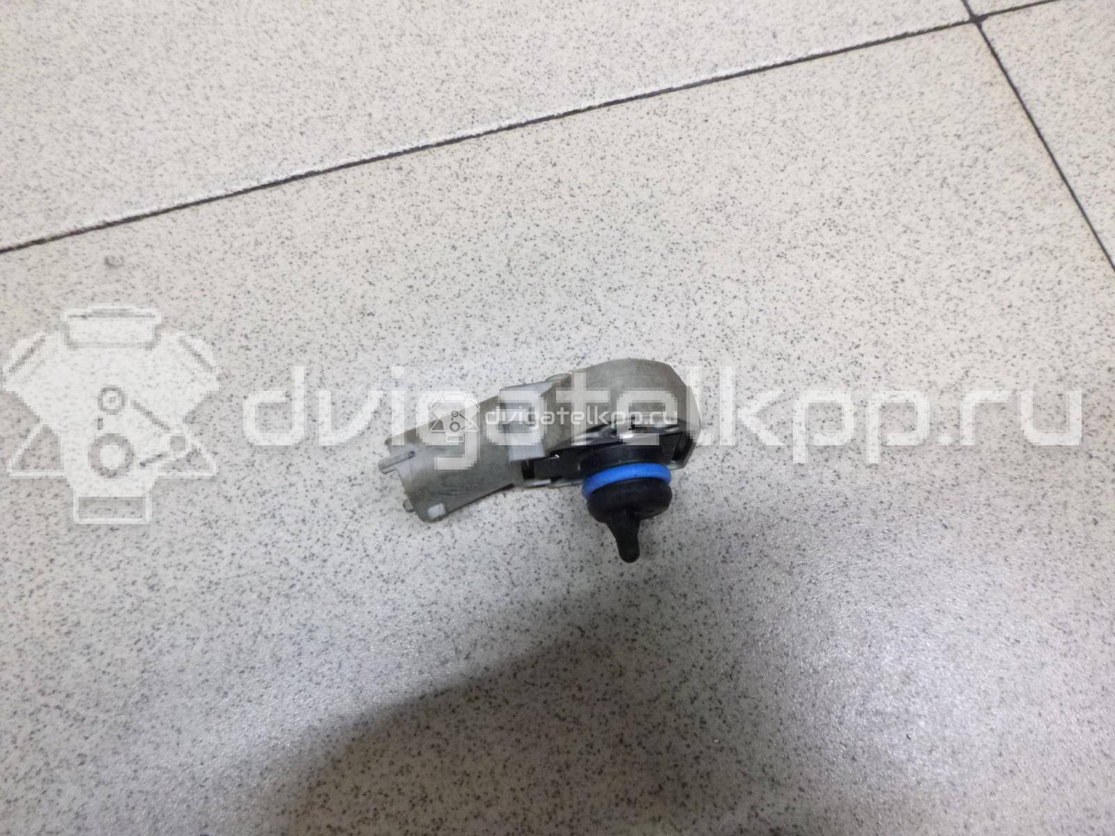 Фото Датчик давления топлива  1582665 для volvo C30 {forloop.counter}}