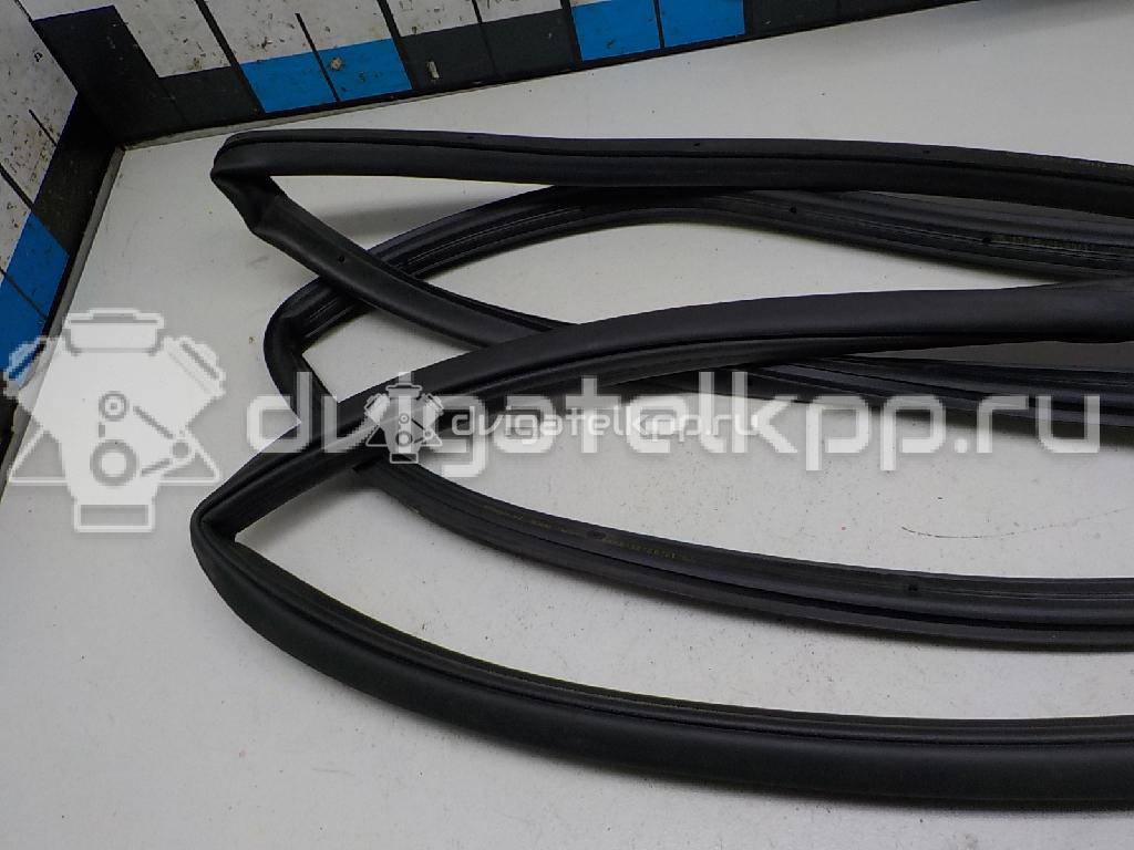 Фото Уплотнитель двери  95158822 для chevrolet Spark {forloop.counter}}