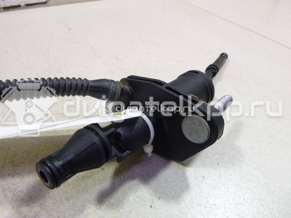 Фото Цилиндр сцепления главный  55561915 для Chevrolet Epica Kl1 / Cruze / Malibu / Orlando J309 {forloop.counter}}