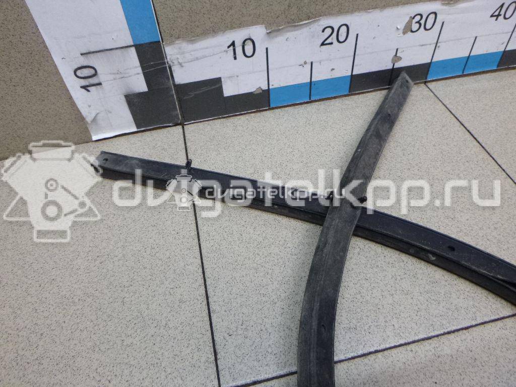 Фото Уплотнитель капота  96940960 для chevrolet Lacetti {forloop.counter}}