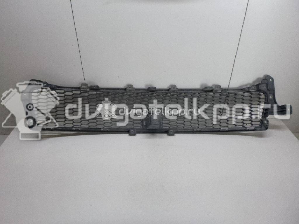 Фото Решетка в бампер  6402A199 для Mitsubishi Outlander {forloop.counter}}