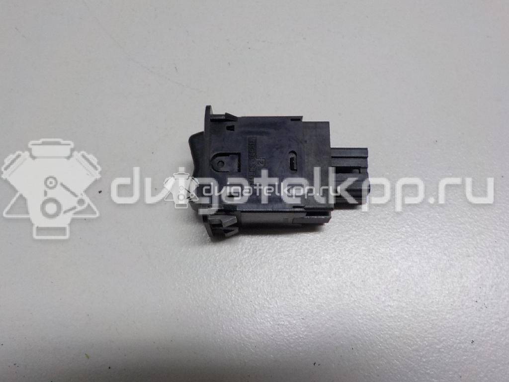 Фото Кнопка противотуманки  MR330576 для mitsubishi Pajero/Montero Sport (K9) {forloop.counter}}