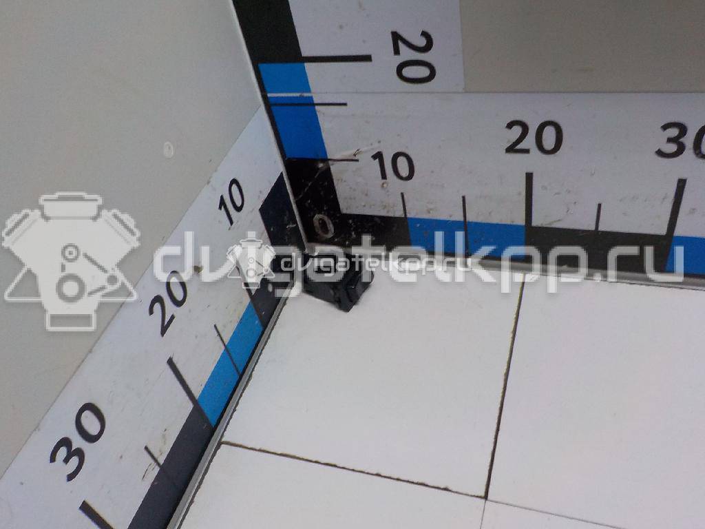 Фото Кнопка противотуманки  MR330576 для mitsubishi Pajero/Montero Sport (K9) {forloop.counter}}