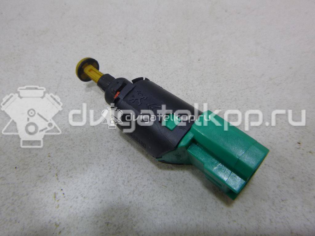 Фото Датчик включения стопсигнала  453467 для fiat Scudo II {forloop.counter}}