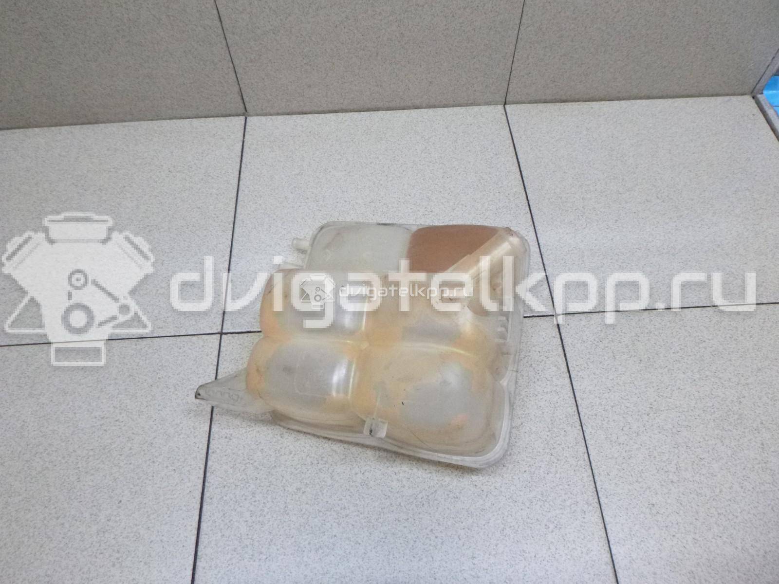 Фото Бачок расширительный  1438913 для Ford Focus / Kuga / C-Max {forloop.counter}}